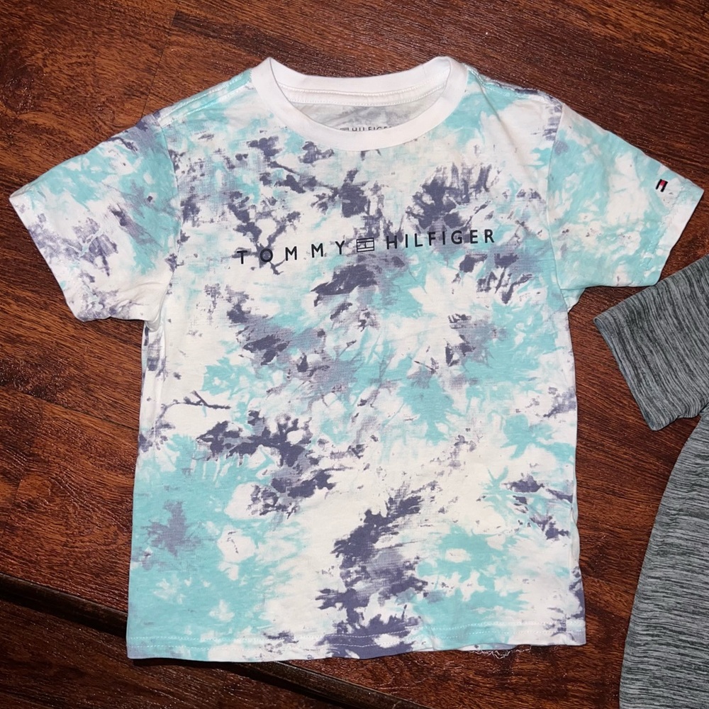 Boys Tommy Hilfiger shirt
